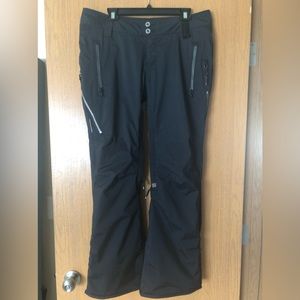 Holden Snow Wear-Black Bottoms